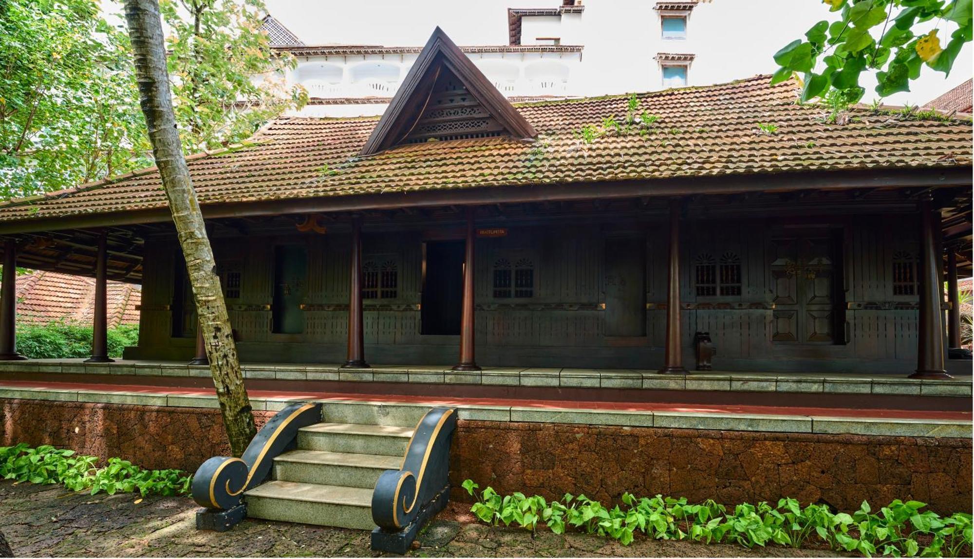 The Leela Ashtamudi, A Raviz
