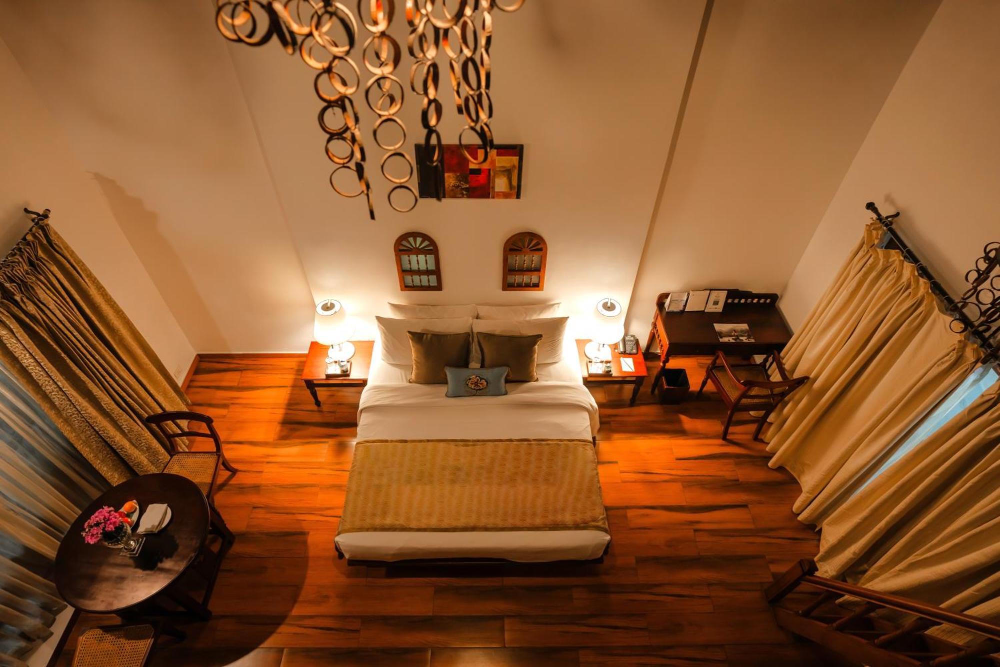 The Leela Ashtamudi, A Raviz 5*