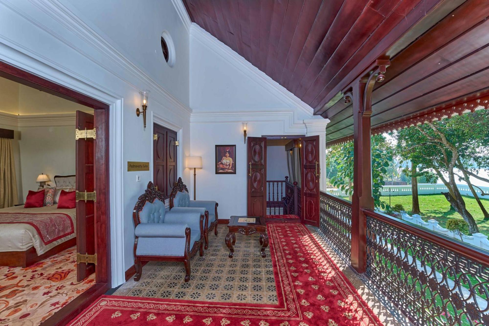 The Leela Ashtamudi, A Raviz सहारा