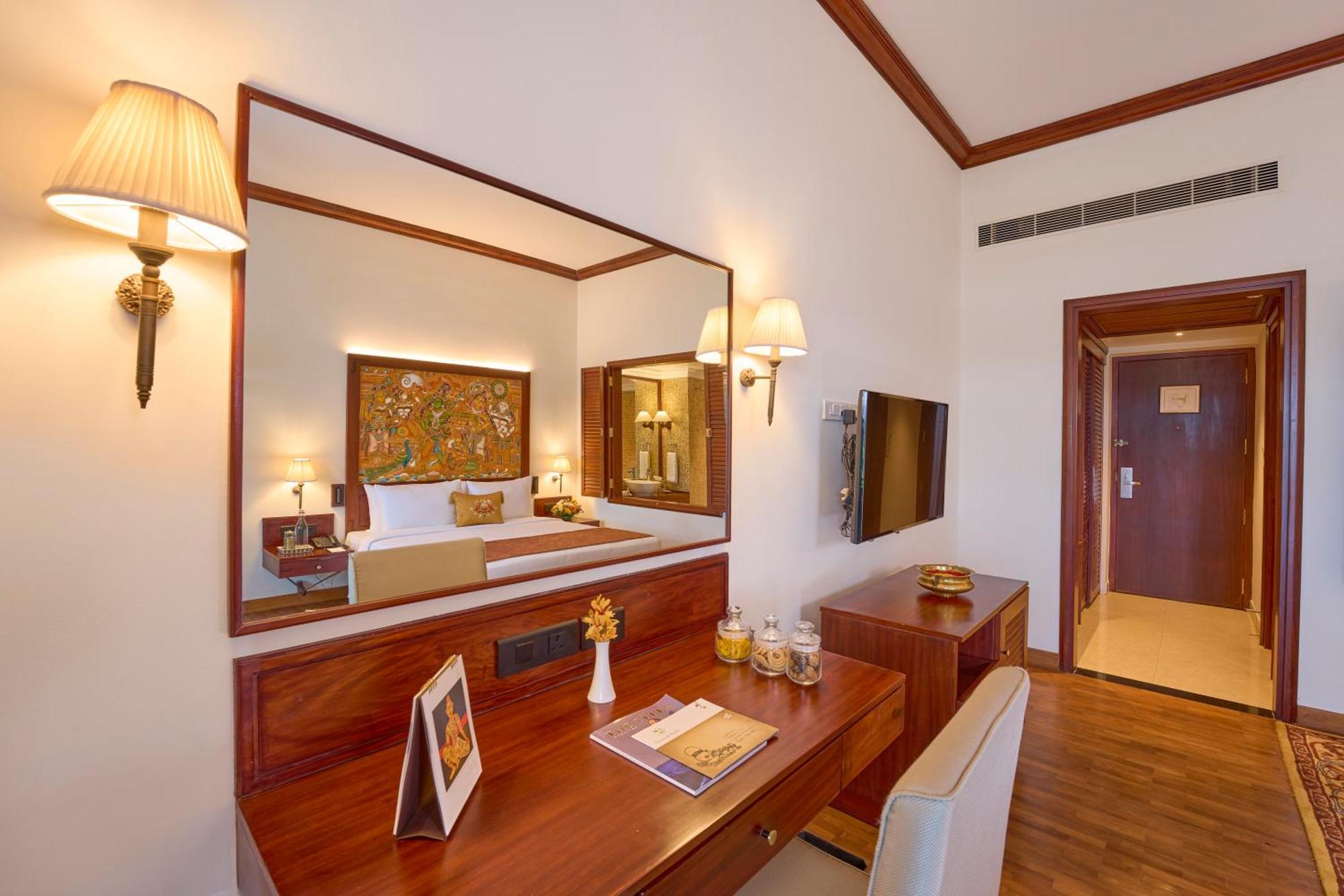 Resort The Leela Ashtamudi, A Raviz Kollam